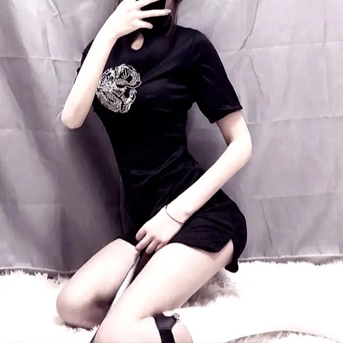 守墓屋