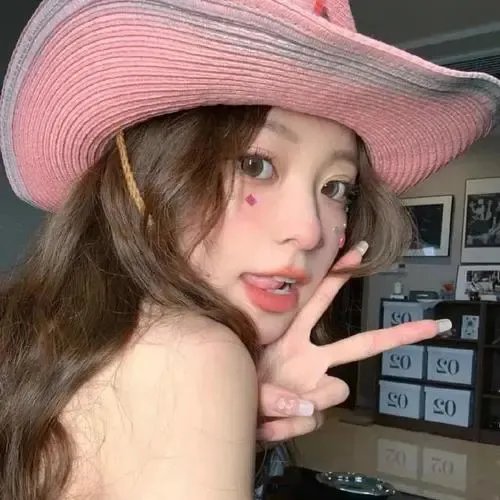 加油站的女孩