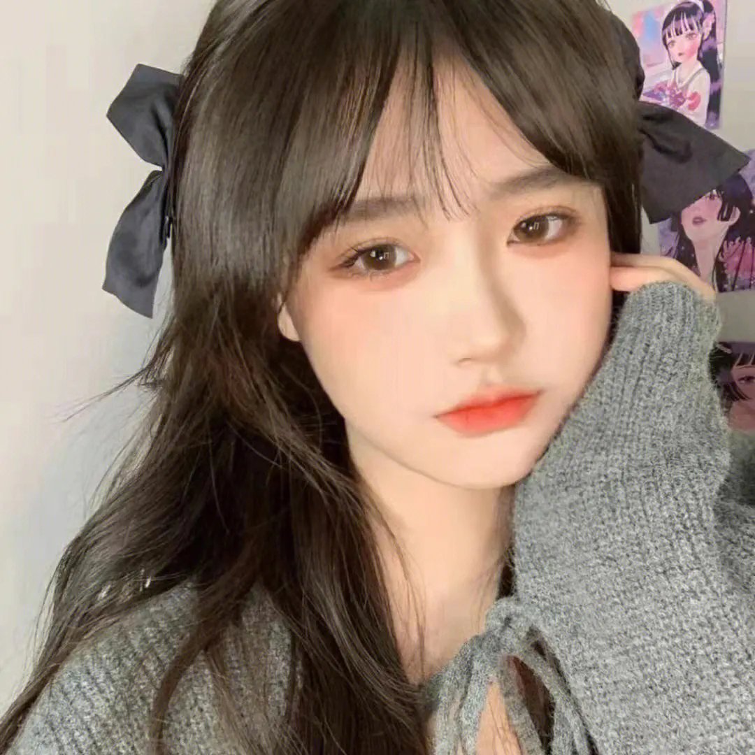戴面具的女人